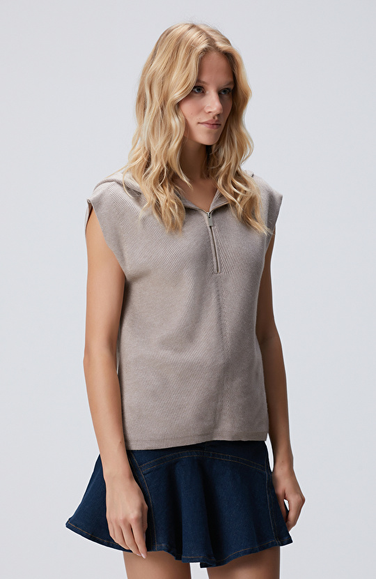 Vizon Verev Desen Örgü Kapüşonlu Kolsuz Kazak