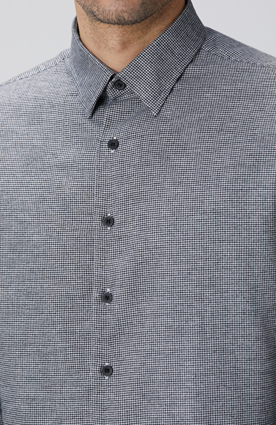 Siyah Beyaz Kaz Ayağı Desenli Gömlek