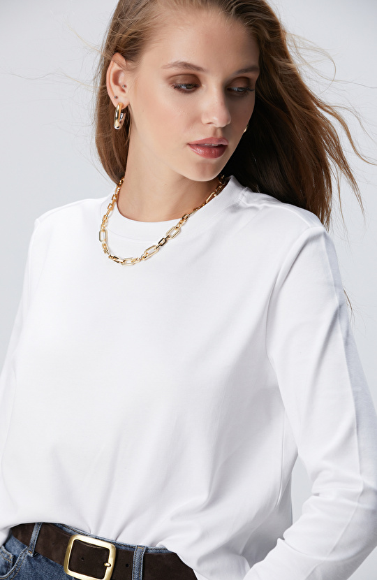 Beyaz Basic Sweatshirt