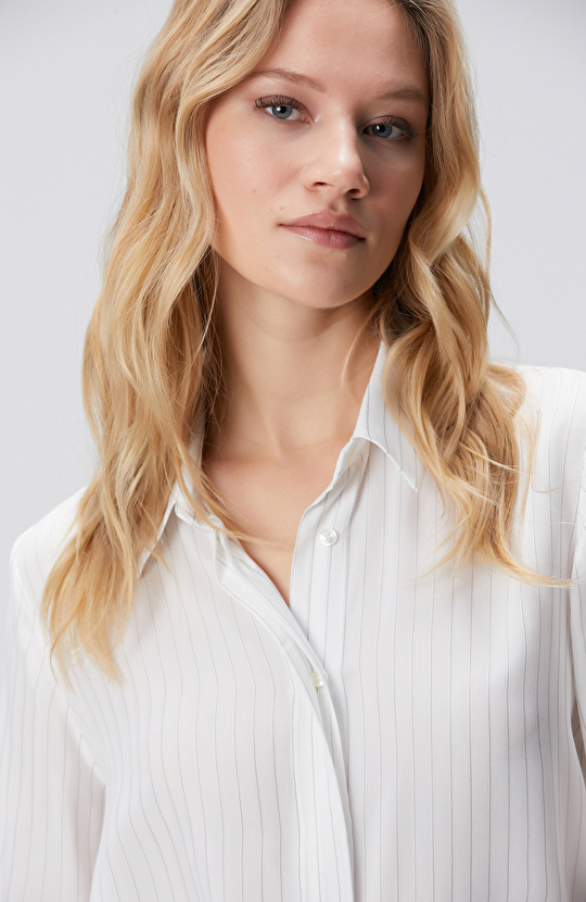 Kırık Beyaz Viskon Gömlek