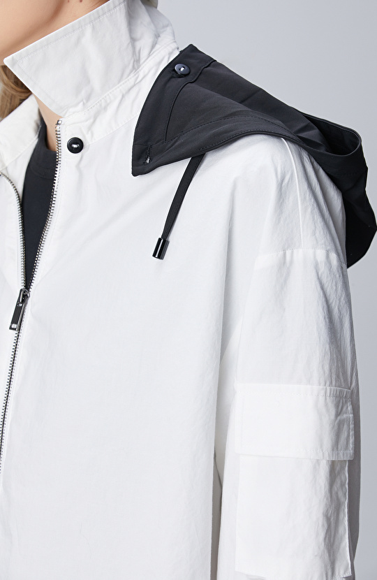 Beyaz N-Tech Kapşon Yakalı Dış Gömlek