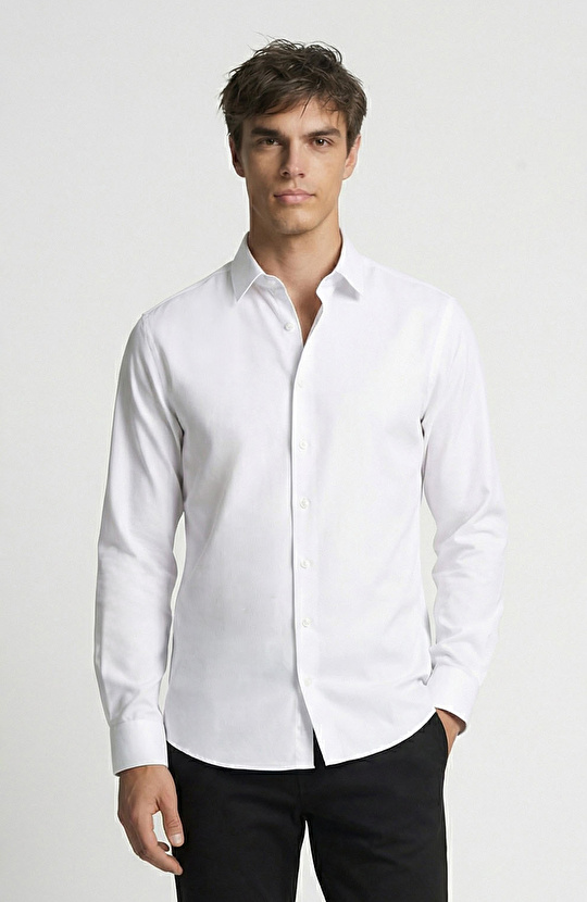 Regular Fit Beyaz Non Iron Jakarlı Gömlek