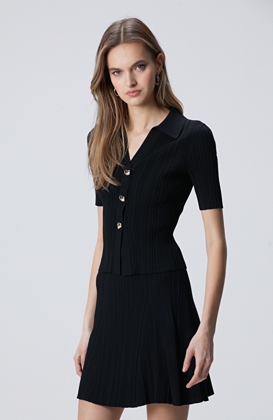 Siyah Kısa Kol Triko Hırka