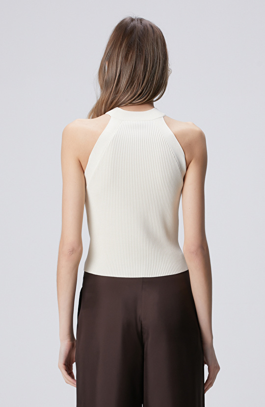 Kırık Beyaz Triko Atlet