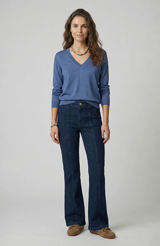 Mavi İpek Karışımlı V Yaka Kazak