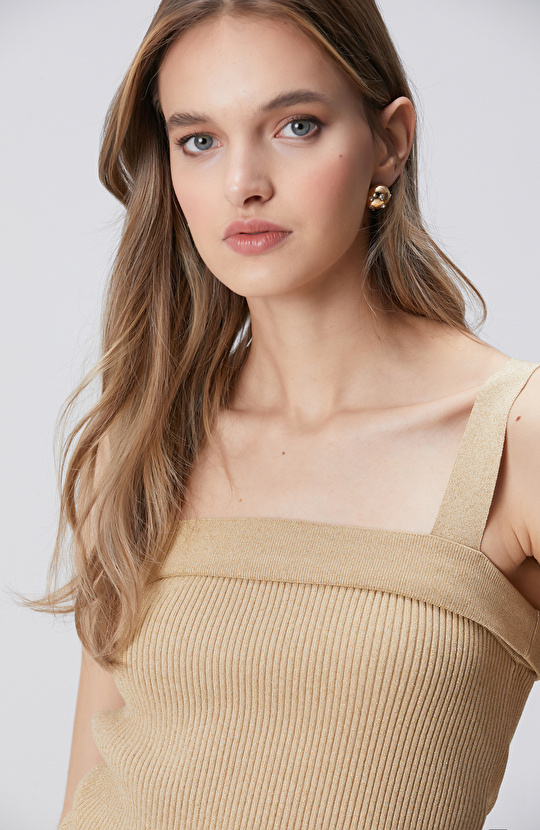 Bej Askılı Düz Yaka Triko