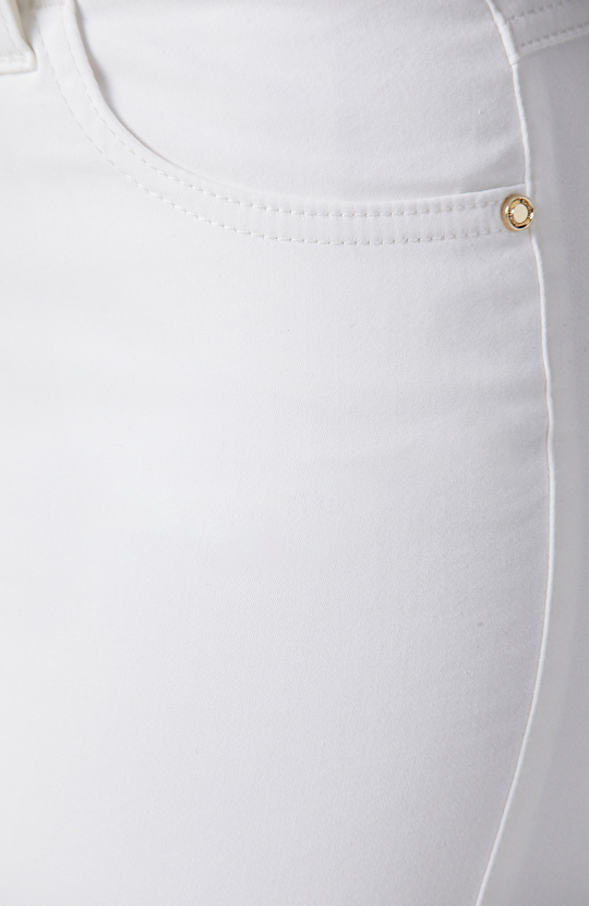 Beyaz Kaplamalı Skinny Kalıp Denim Pantolon