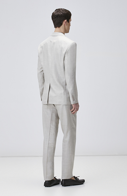 Bej Limited Loro Piana Kumaşından Üretilen Yün İpek Karışımlı Takım Elbise