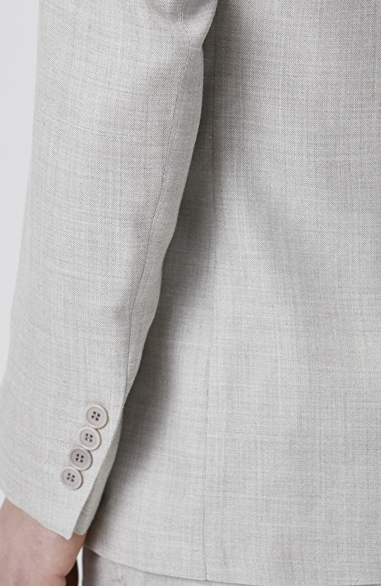 Bej Limited Loro Piana Kumaşından Üretilen Yün İpek Karışımlı Takım Elbise