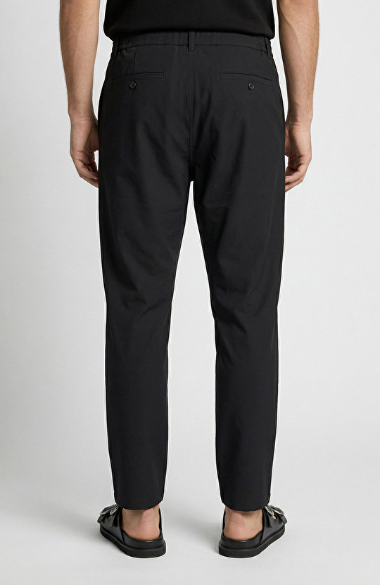 Siyah Teknik Pantolon