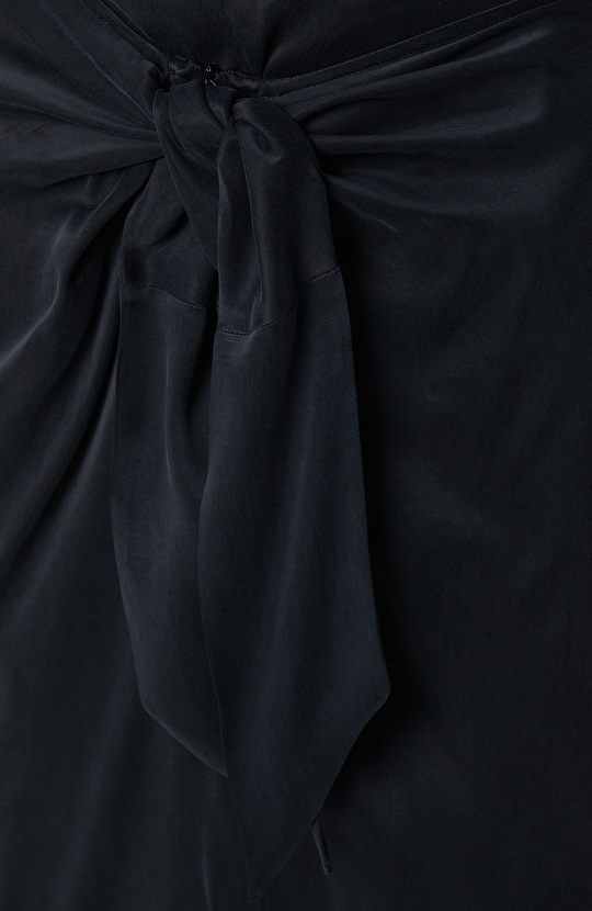 Siyah Midi Cupro Etek