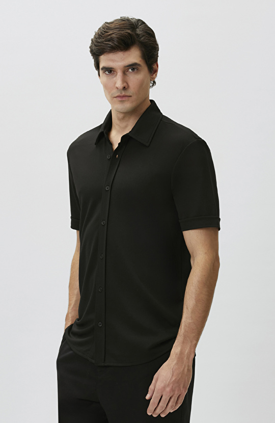 Slim Fit Black Short Sleeve Knitted Shirt