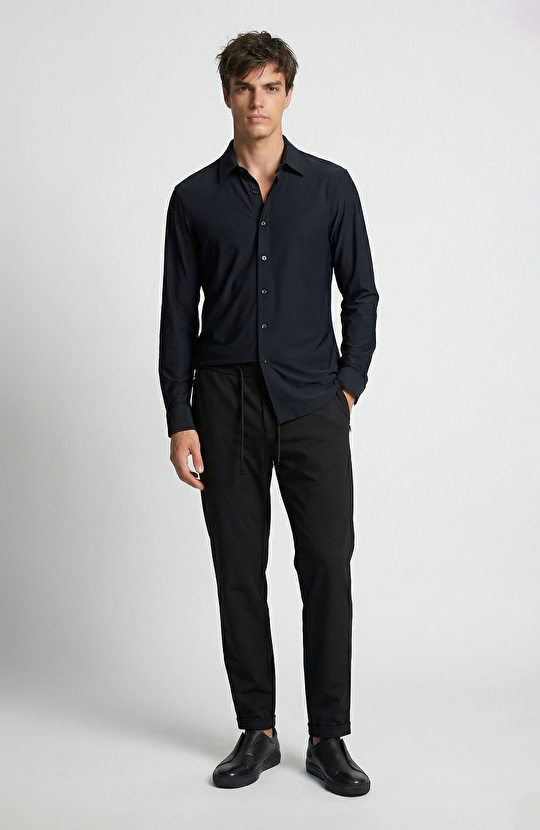 Siyah Uzun Kollu Teknik Örme Gömlek