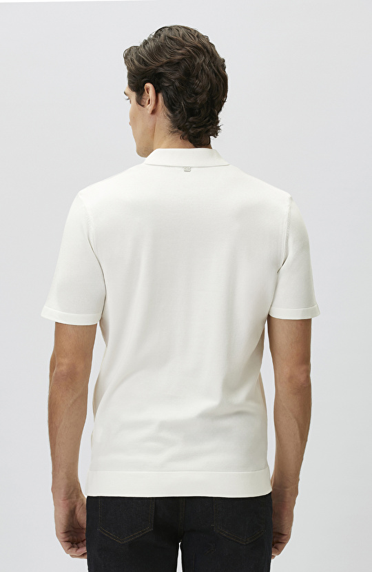 Kırık Beyaz Apaj Yaka Kısa Kol Basic Kazak