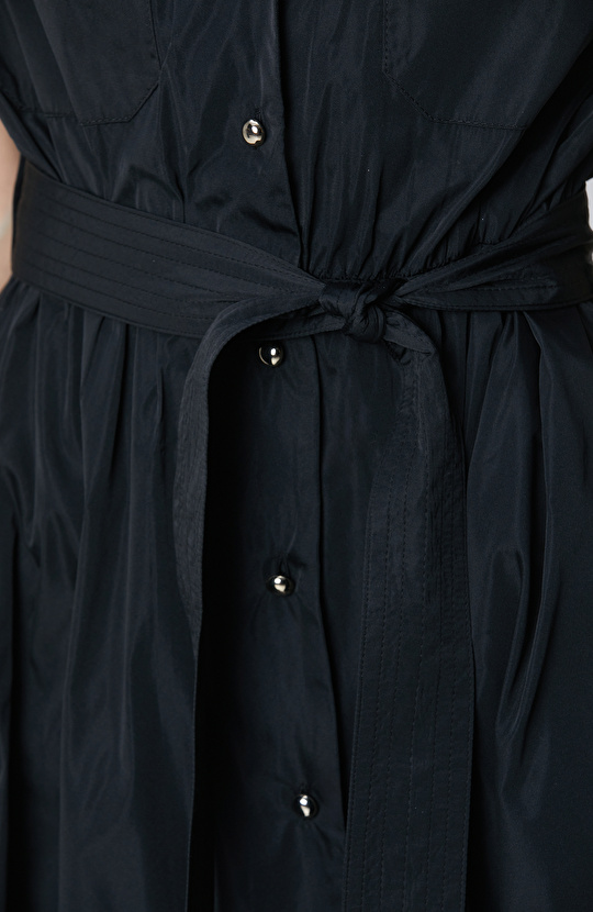 Siyah Kısa Kollu Midi Elbise