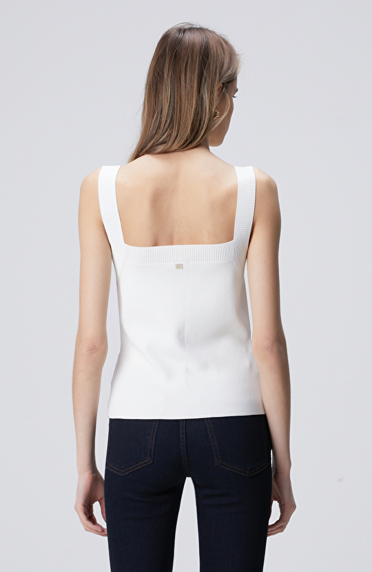 Kırık Beyaz Örgü Detaylı Triko Atlet