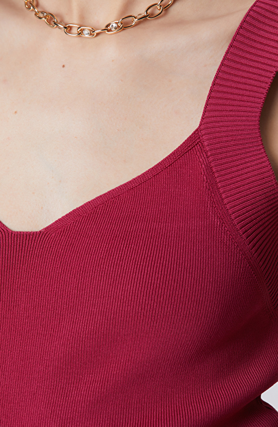 Vişne Örgü Detaylı Triko Atlet