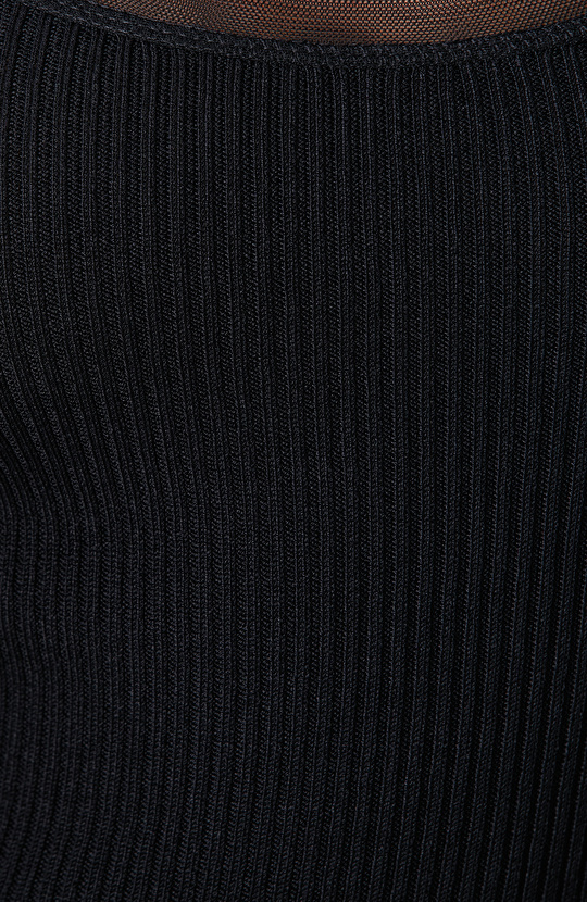 Siyah Tül Garni Detaylı Triko Atlet