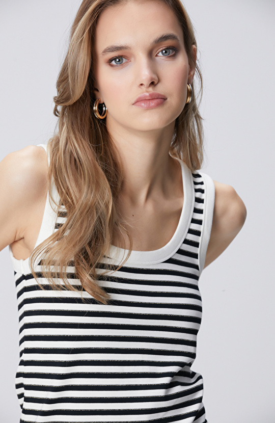 Siyah Beyaz Çizgili Örme Atlet