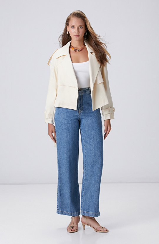 Şampanya Rüzgarlık Detaylı Mont