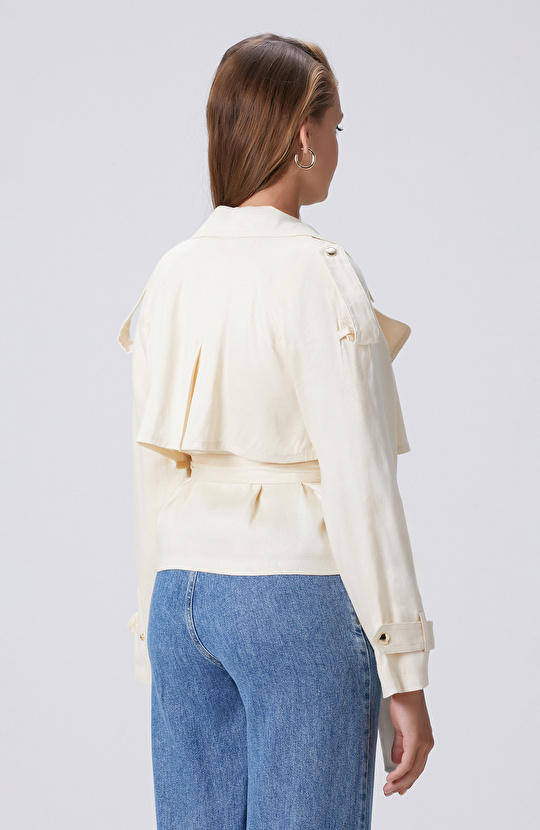 Şampanya Rüzgarlık Detaylı Mont