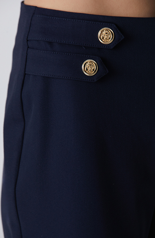 Lacivert Beli Aksesuarlı Şort