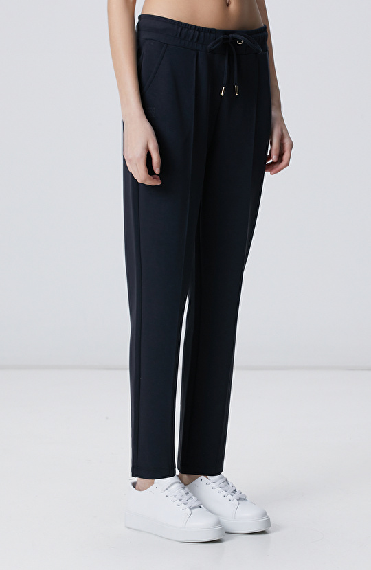 Siyah Modal Karışımlı Straight Fit Eşofman Altı