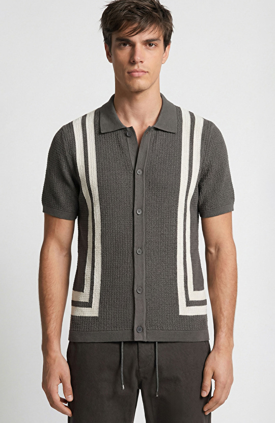 Haki Desenli Triko Gömlek