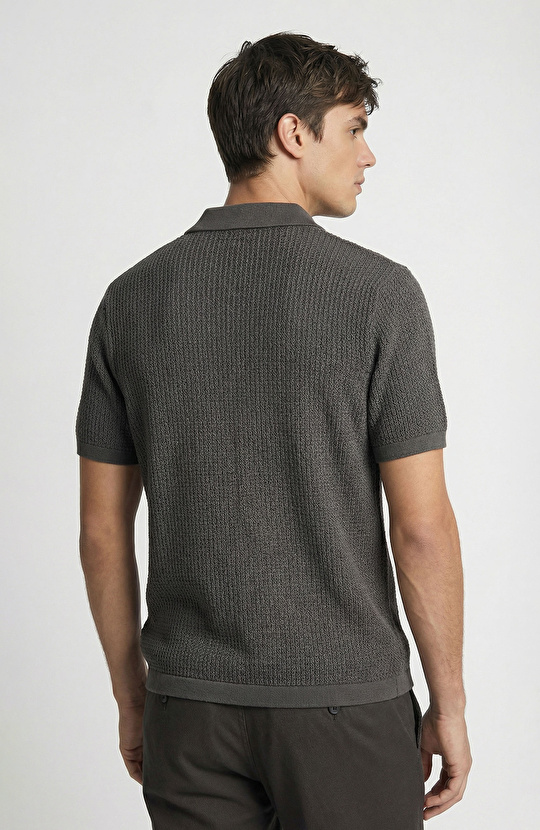 Haki Desenli Triko Gömlek