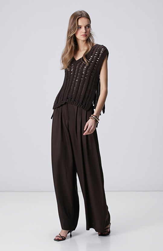 Limited Acı Kahve Taş Detaylı Triko