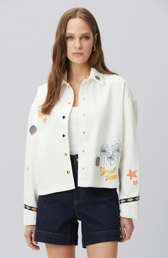 Beyaz Nakış ve Artwork Detaylı Denim Mont