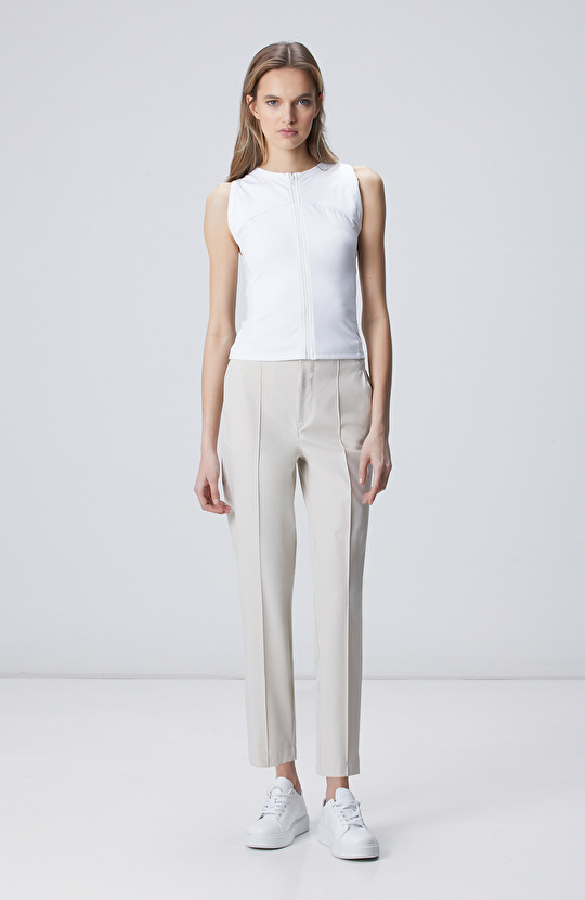 N-Tech White Zippered T-shirt