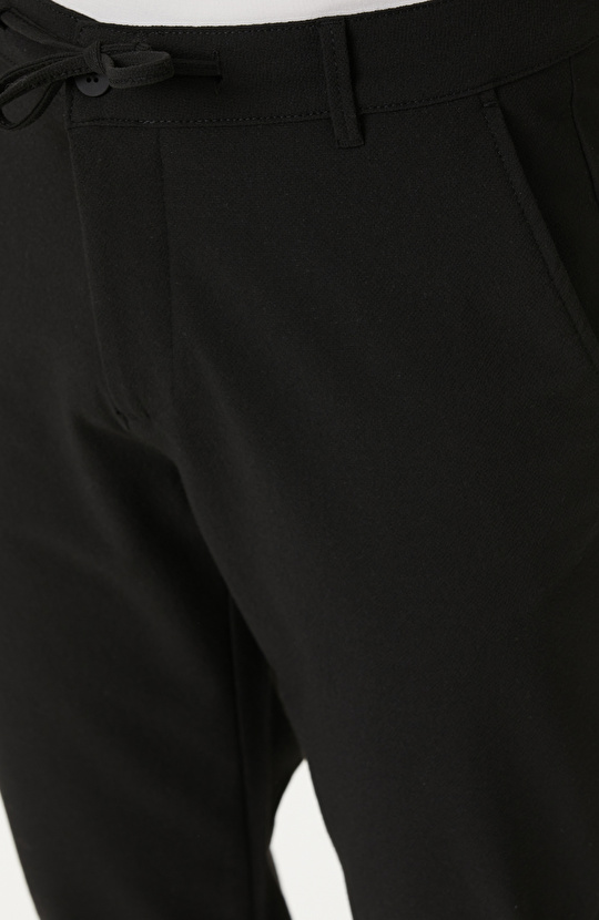 Siyah Jogger Gofre Desen Dokuma Pantolon