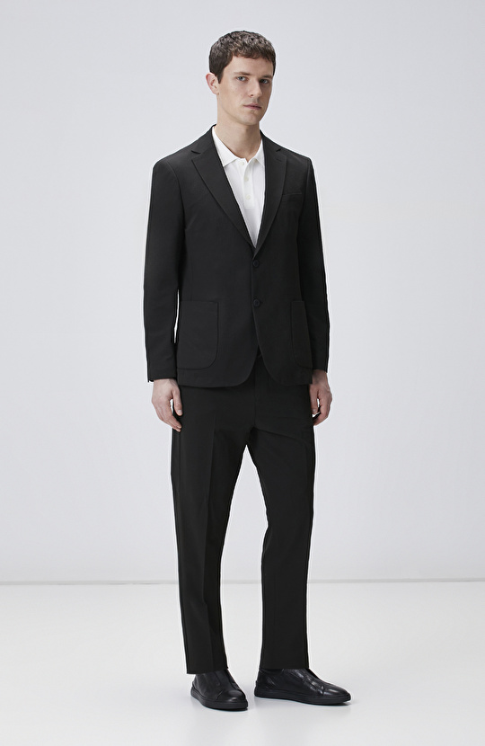 Slim Fit Siyah Çizgili Takım Elbise