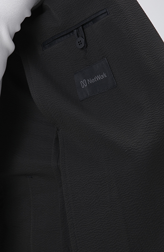 Slim Fit Siyah Çizgili Takım Elbise