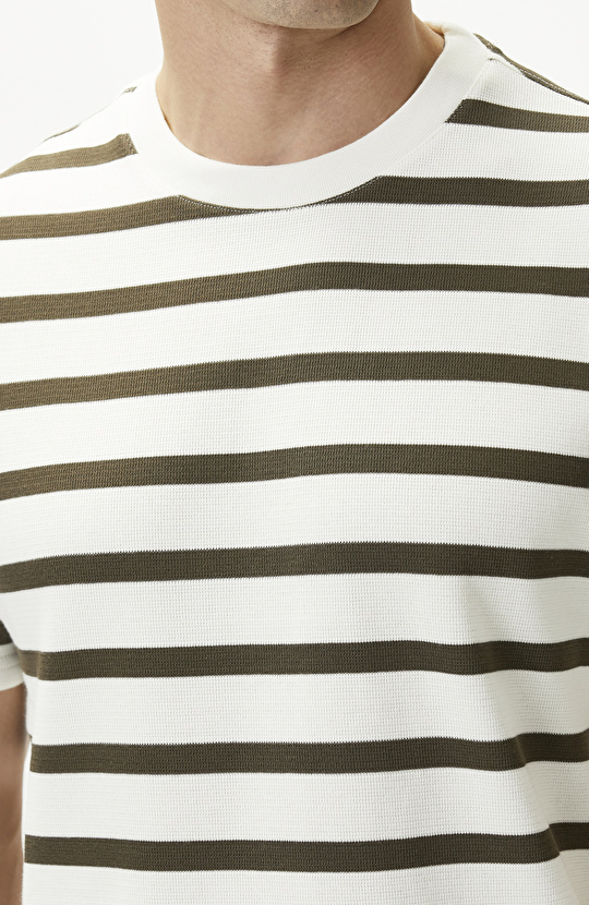 Ekru Haki Çizgili Örme T-shirt