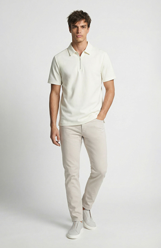 Kırık Beyaz Fermuarlı Sweatshirt