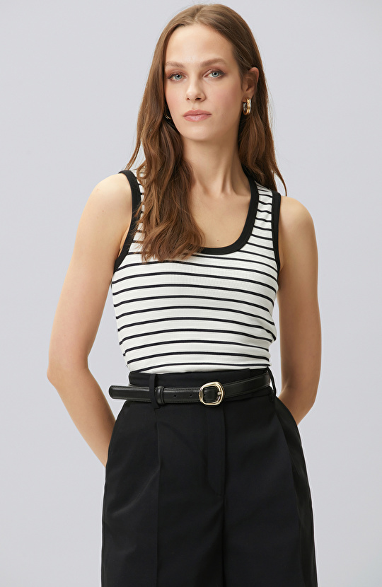 Siyah Beyaz İnce Askılı Çizgili Kaşkorse Atlet