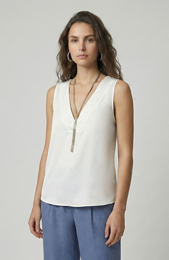 Kırık Beyaz Kalın Askılı Basic Bluz