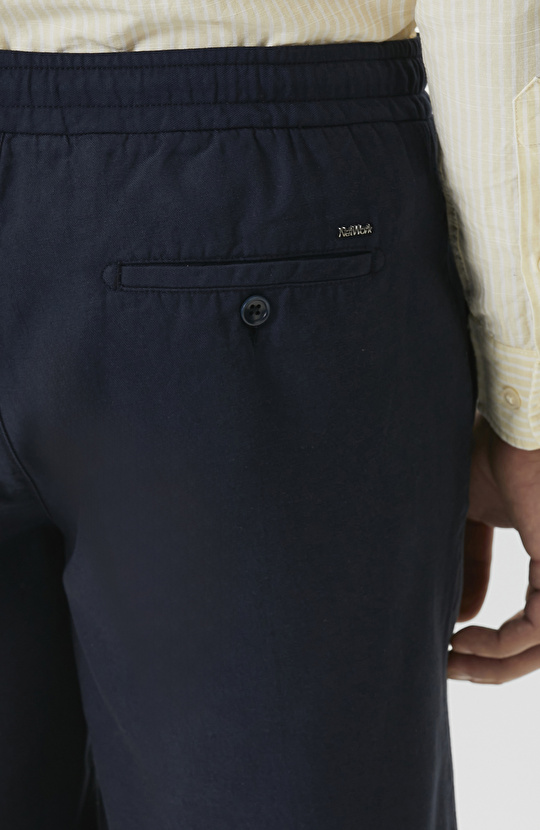 Lacivert Keten Karışımlı Beli Tokalı Şort