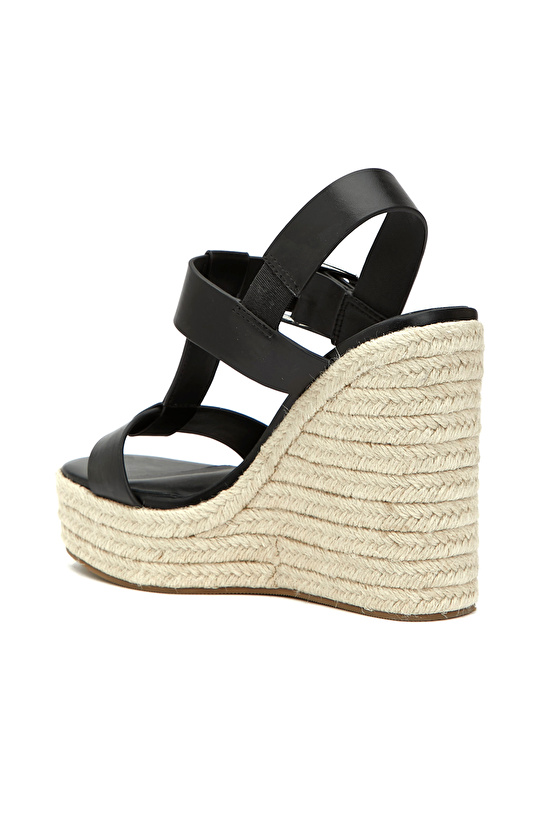 Black Buckle Detailed Women's Leather Sandals