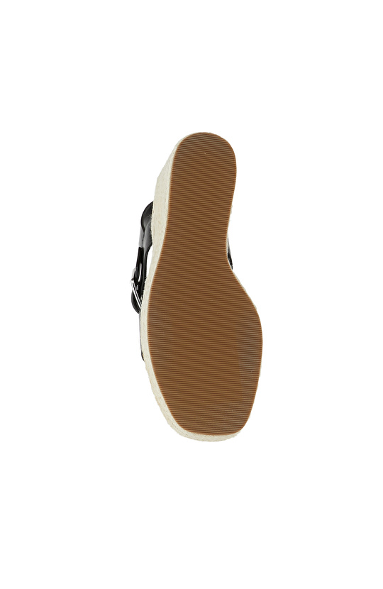 Black Buckle Detailed Women's Leather Sandals