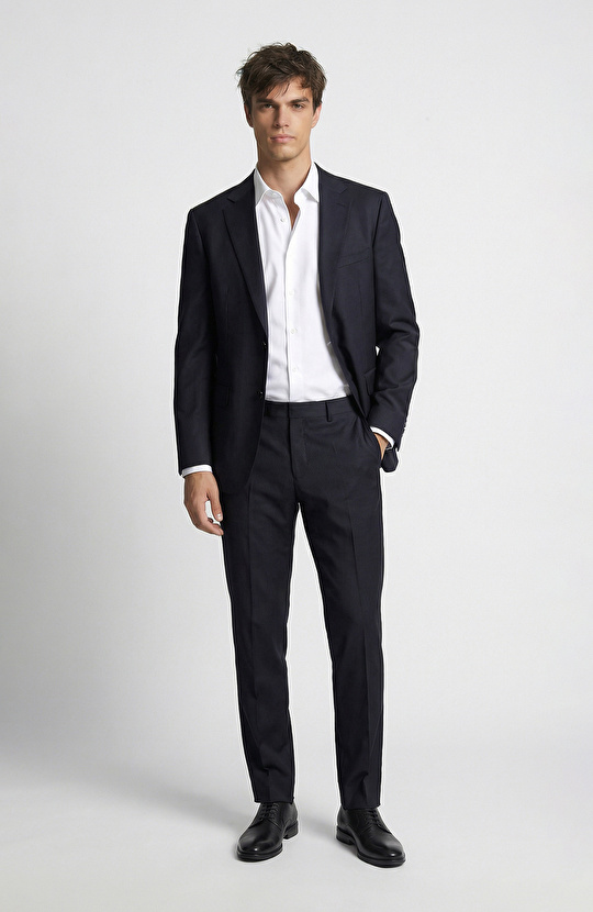 Siyah Yün Karışımlı Çizgili Takım Elbise