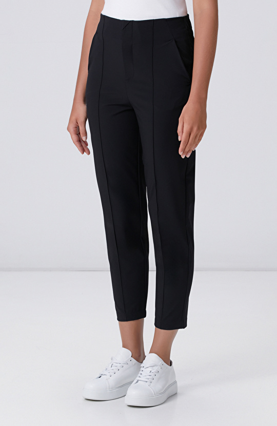 N-Tech Siyah Pantolon