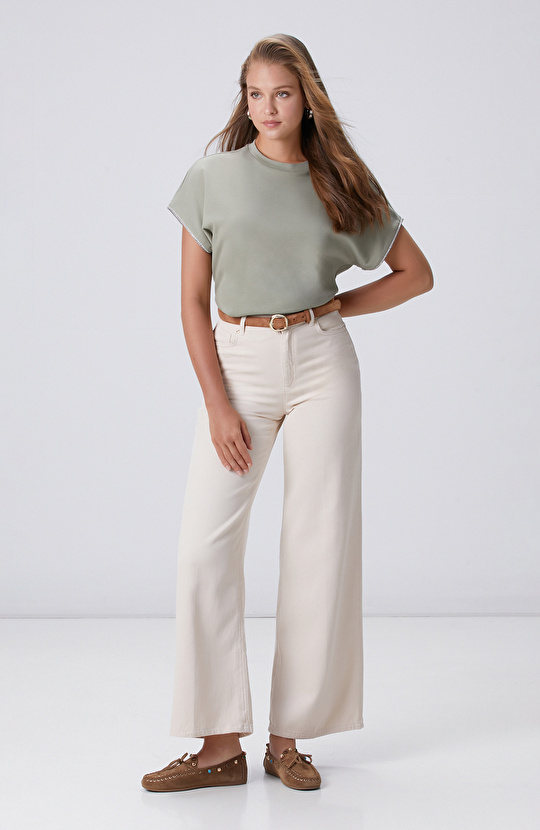 Haki Kol Ucu Taşlı T-shirt