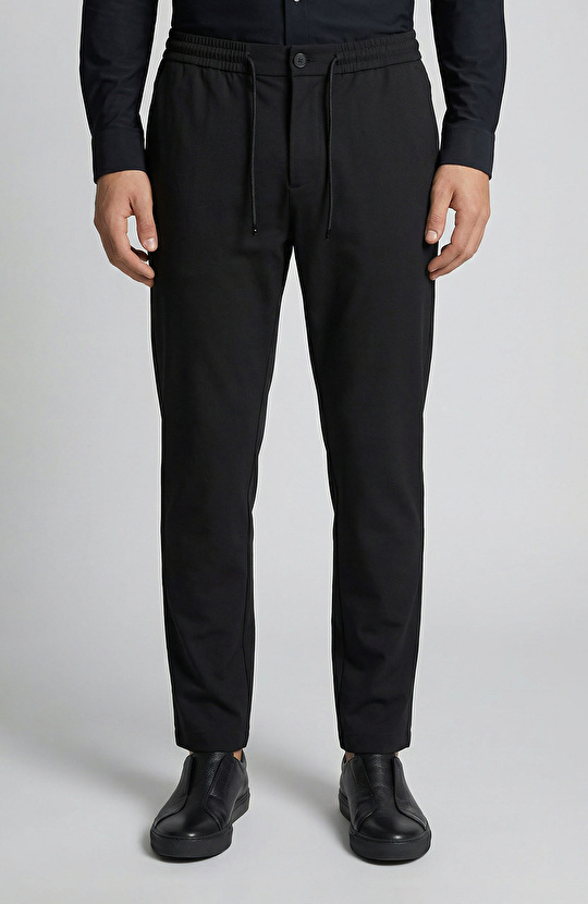 Siyah Diyagonal Desenli Eşofman Altı