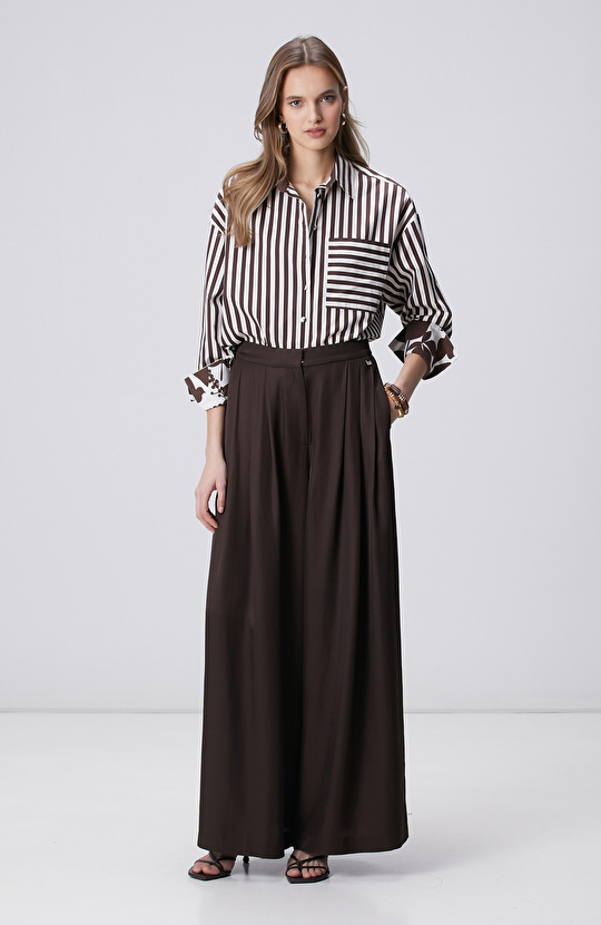 Kahverengi Çizgili Gömlek