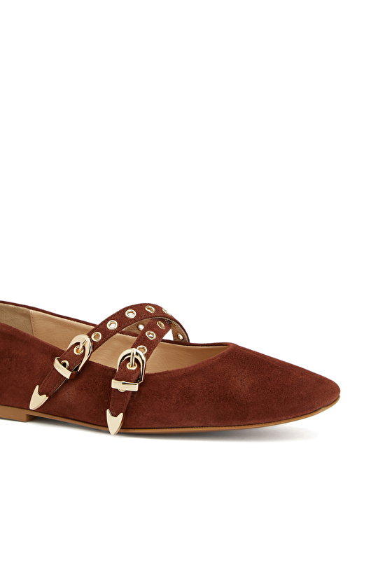 Kahverengi Toka Detaylı Kadın Deri Babet