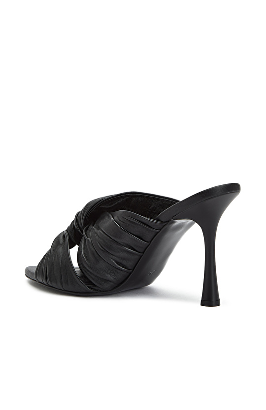 Siyah Düğüm Detaylı Kadın Deri Terlik