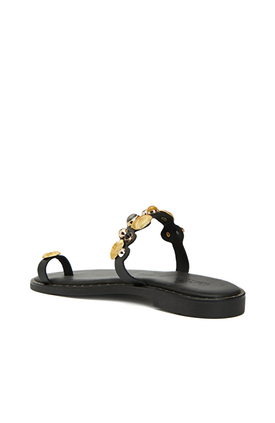 Siyah Toka Detaylı Kadın Deri Terlik